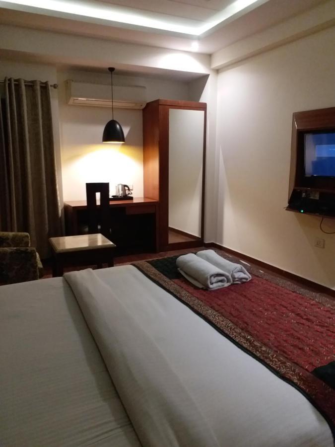 Hotel Lohias Delhi Airport Nueva Delhi Exterior foto