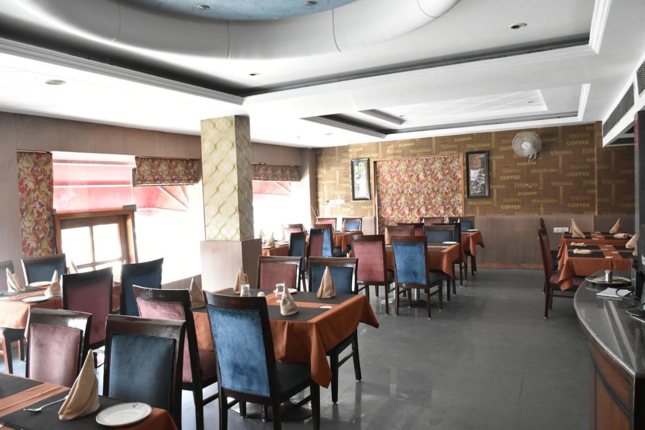 Hotel Lohias Delhi Airport Nueva Delhi Exterior foto